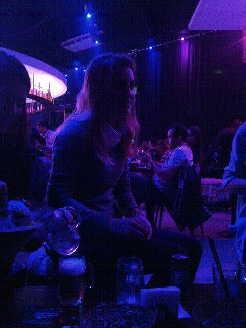 ludmihospital's tweet photo. #SantaEvaBar @FernandaNGomez @Vickyquintas #FridayNight http://t.co/P31iowOlMo