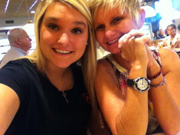 JStokes17's tweet photo. Love these girls my daughter &amp; granddaughter@ShannonJordan37 #familylove http://t.co/1tjal0iAPo