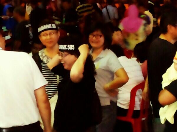 Embedded image permalink