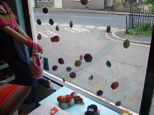 YarnTherapy's tweet photo. 35 Down, our hexipuff installation in celebration of the Drops 35% sale, is now on display http://t.co/1mgNk1jRCZ