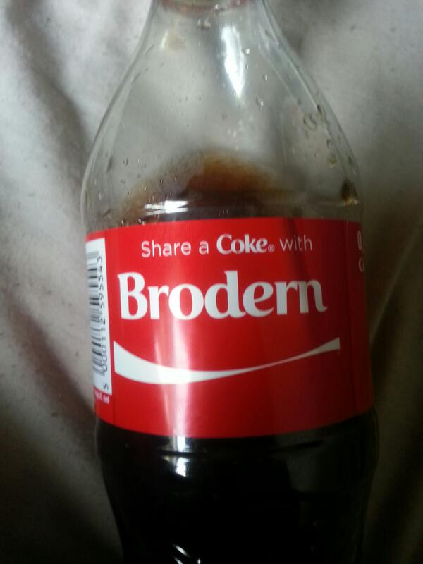 Theeahf's tweet image. fikk brus av mamma