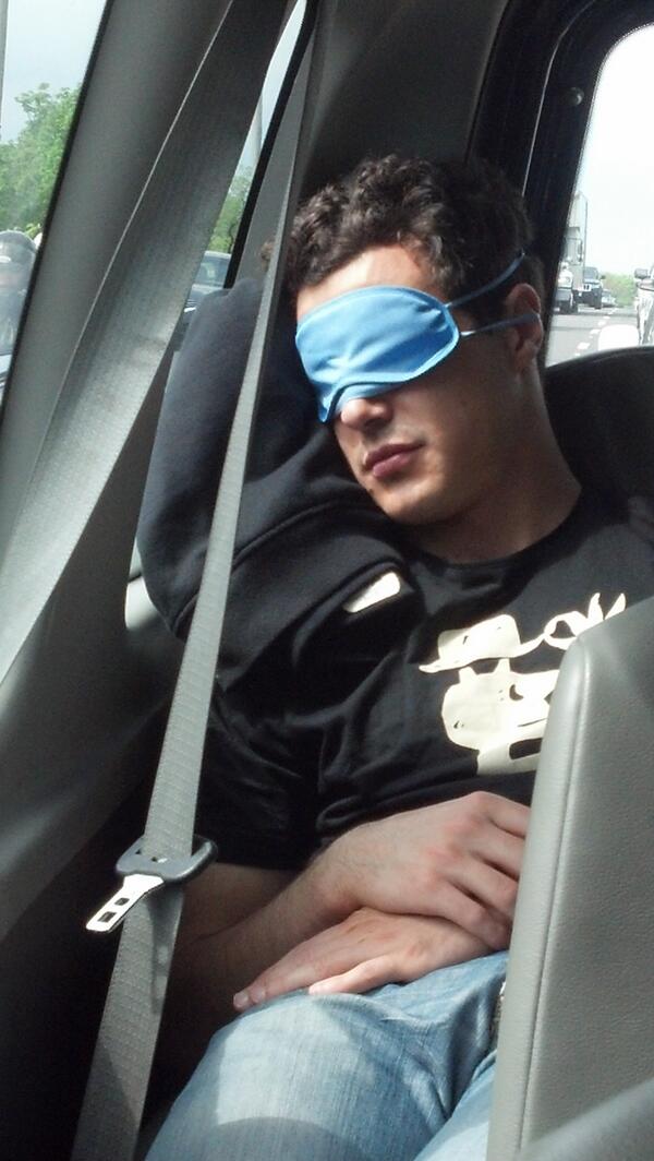 villagelions's tweet photo. #lebeautysleep "@capnfkinamerica: Vick getting some pregame sleep #hesgonnahaveabiggame @villagelions http://t.co/wBGg3l0D0e"
