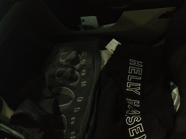 RVDHaps_'s tweet photo. Just copped ready fo OC http://t.co/slUFqWQdHk
