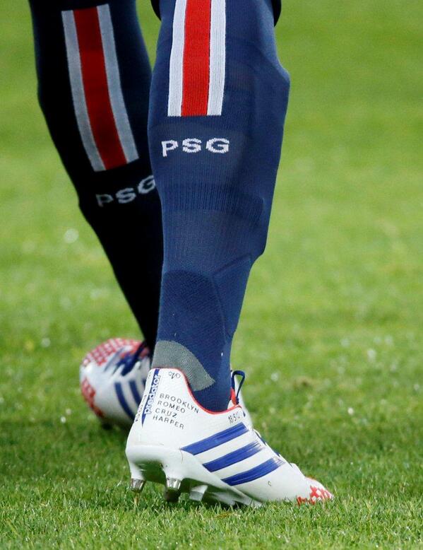 visitar Dalset cubierta تويتر \ AMYRINHO CITY على تويتر: "David Beckham uso una sola vez estos  zapatos (hoy) en su despedida del futbol profesional http://t.co/XEMRu241Td"