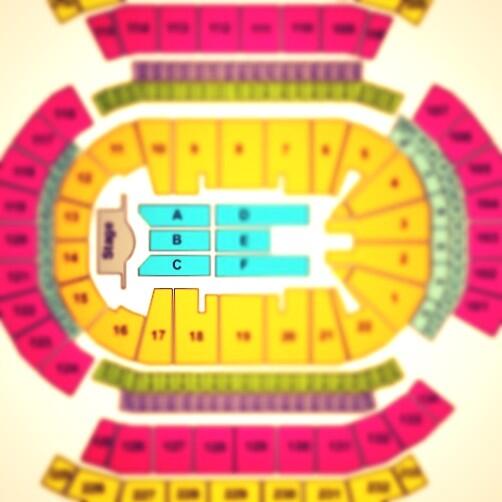 aaaaandream's tweet image. 44 days until I'm super close to @BrunoMars #floorseats #sectionC #cantbelieveit