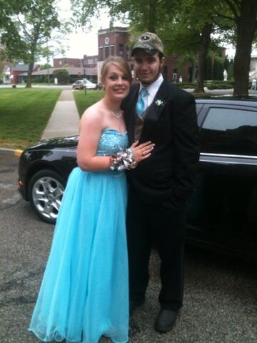 WilsonErica4's tweet photo. Prom!(: http://t.co/D8AuMGgqyT
