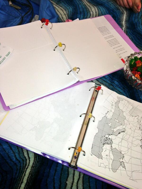 lizzie_neuhoff's tweet image. taking murder to the next level #notstudying @laurenshnitz