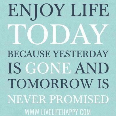 rizerica101's tweet photo. To all FF me Thank U so much RT8 @U all....👌appreciate it a lot 💃
Have a great weekend❗😊 http://t.co/3ZahXw3Mkp