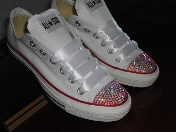 SparklyForever's tweet photo. Don't forget to check out http://t.co/SJUFBUNuPU

Swarovski converse only £65.00
✨💎✨💎✨💎✨💎✨💎✨ http://t.co/p3KkpJNwq2