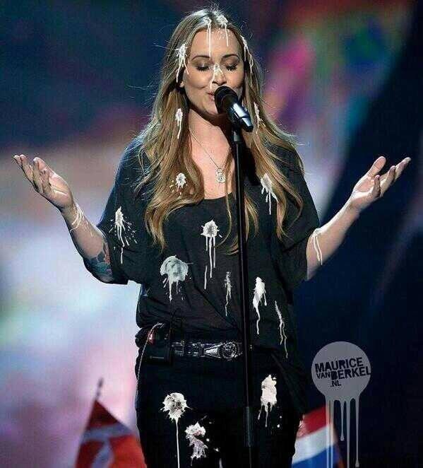 het was een bijzondere avond, dat was het anouk goed gedaan in een volledig matchfixing festival