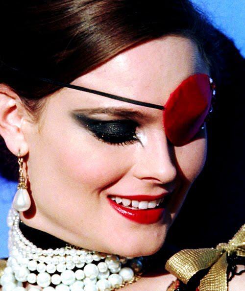 emilydeschaneldratemperancebrennan