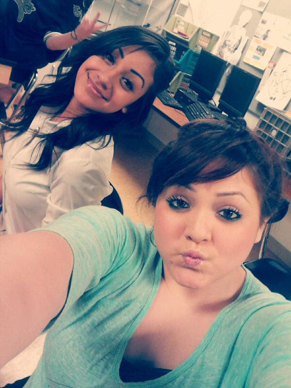 Ayee_Hailey's tweet photo. @Baby_Caat gotta love this girl^.^ http://t.co/exNl8MVbxh