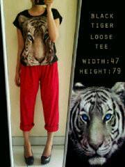 HijabAddicted's tweet photo. Black tiger loosetee 55k fit to L besar minat 082113459998/27FA7098 http://t.co/tI6K65veLo