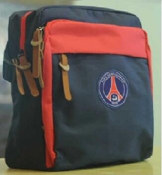 growglowglory's tweet photo. @PSGFCGarut Bantu RT Min, Ready Slingbag PSG. Ayo Segera Order ;) #BESTSELLER2013 http://t.co/vPBfEPkC2e