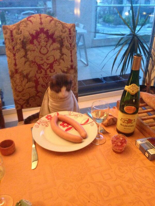 alsaciens's tweet photo. A Güeter ! Bon appétit ! via @madeinalsace http://t.co/7xnCX2yBfw