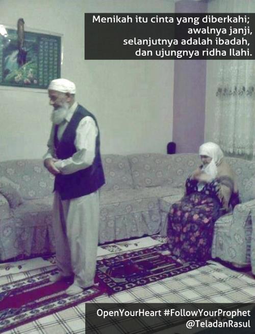 Indahnya beribadah bersama pasangan tercinta :) l OpenYourHeart #FollowYourProphet