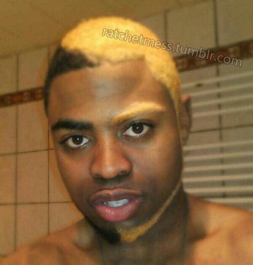 Polovillan's tweet photo. @mofyhitz @POLOJOKER69 @RelloMello @assnews @ballerbelly @Bronxstories peroxide is bad http://t.co/kePNkE4izj