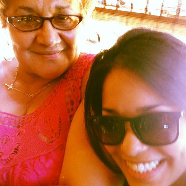 JoDee_Butler's tweet image. Happy Birthday to my mother for today AND yesterday. #MyMomsCoolerThanMe #IDproblems #OneWomanTwoBirthdays #fb