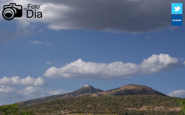 FotodelDia's tweet photo. Cerro del Cubilete #Guanajuato #Mexico #FotodelDia RT http://t.co/Q37HsYeUXh