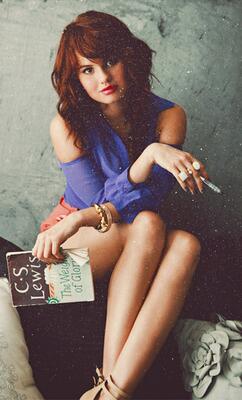 Debby Ryan tweet media