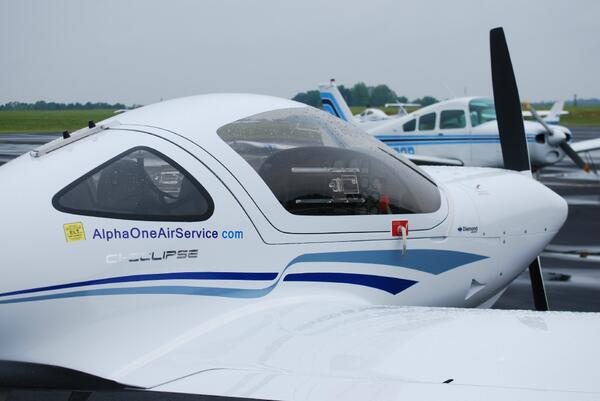 FlyAlpha1Air's tweet image. The DIamond DA-20 is just amazing. You should fly it. Lots of fun. #flightschool #studentpilot #learn2fly #charlotte