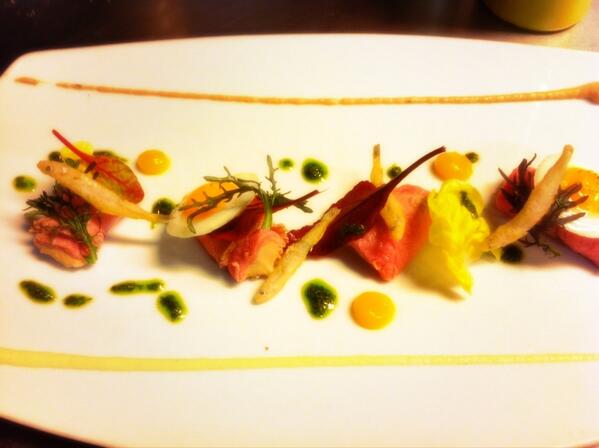 Vitello tonato met spiering en kwarteleitje! <a href="/grandcrucafe/">Grand Cru Café Fagel</a>