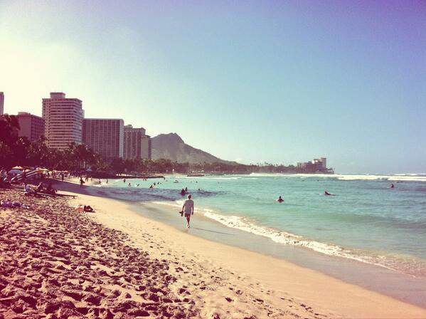 BondJeni's tweet photo. #waikiki http://t.co/y9Uh3Hpyqb