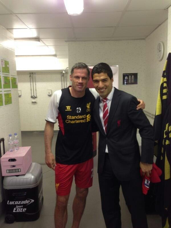 Hoy se retira una leyenda del fútbol mundial. Tuve la suerte de haber jugado con él. Muchas suerte 'CARRA'!