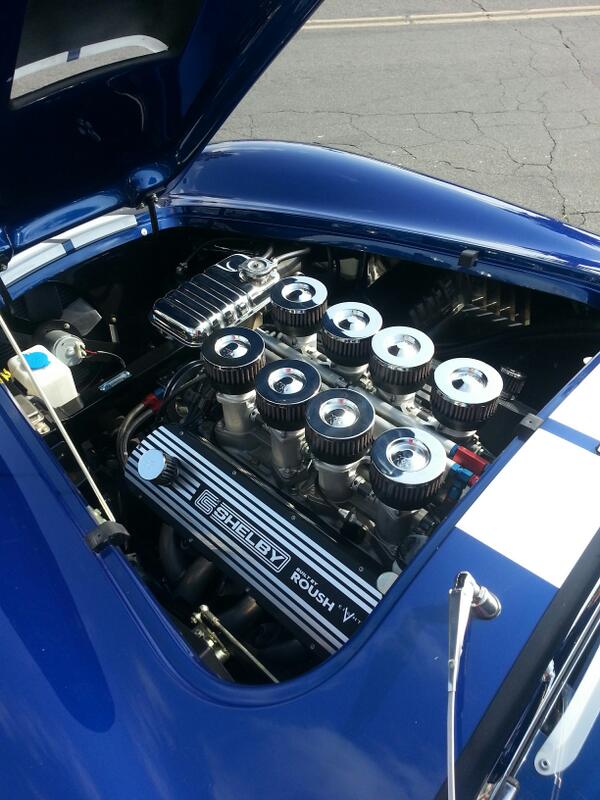 allDesignTweets's tweet image. “@knfilters: Electric blue1965 ford cobra at #philbraybrooks #jmspeedcenter http://t.co/SmfwN7u5XV” #PowerEngine #carporn #oldschool #badass