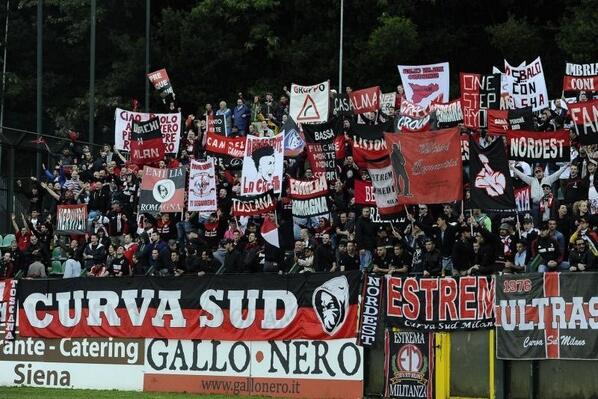 Ultras On Twitter Curva Sud Milano Siena Ac Milan 19 05 13 Http T Co 1rpnsqq9i7