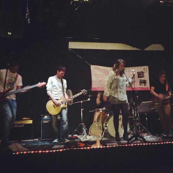 MyMagicLegs's tweet image. Raised £196.63 at the charity gig tonight! The @Crossed_Guns were brilliant!! Thank you to everyone that came!! :)