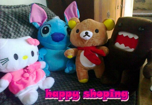 HanNiceProjects's tweet image. PAKET LUCU 225 4 BONEKA (HELLOKITTY , STITCH , DOMO-KUN , RILAKKUMA) @ 225ribu Bahan velboa lembut isi dakron.