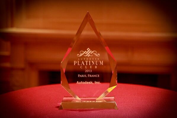 lineteksystem's tweet photo. 라인테크시스템은 한국 Autodesk 공식파트너사 최초로 2년 연속 Autodesk Platinum Club Award 수상의 영예를 안았습니다. http://t.co/nfqon6G9iD