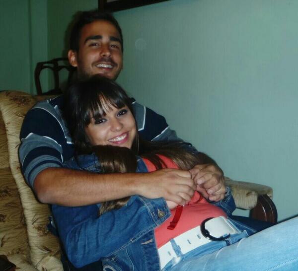 anabreutf's tweet photo. Xq nos encontramos y desde entonces todo ha siido como vivir un sueño @diego91ac #tequierominegro http://t.co/41bRptMOER