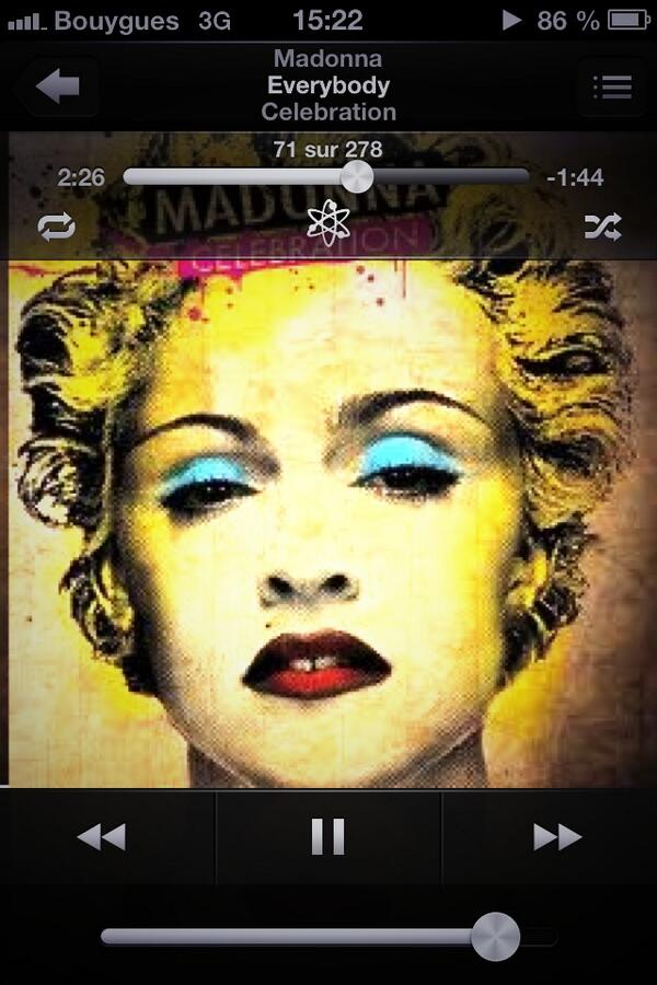 XquzMyBitch's tweet image. Il faut qu&apos;elle la chante avec la chore des show case promo de #CODF à sa prochaine tournée #everybody #Madonna