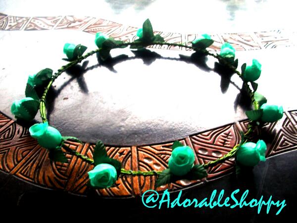 AdorableShoppy's tweet photo. @cari_reseller Flower Crown READY!!!! Renggang wrna tosca (20rb)  http://t.co/07vEuXMnFW