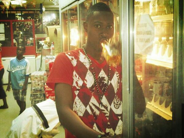 Maklesage's tweet photo. Me neg jacmel/marigot city http://t.co/zXvWIWCRii