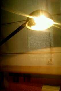 TuiterHits's tweet photo. Descripción gráfica del Sol para un estudiante en época de exámenes: http://t.co/jjXWt0Iacd