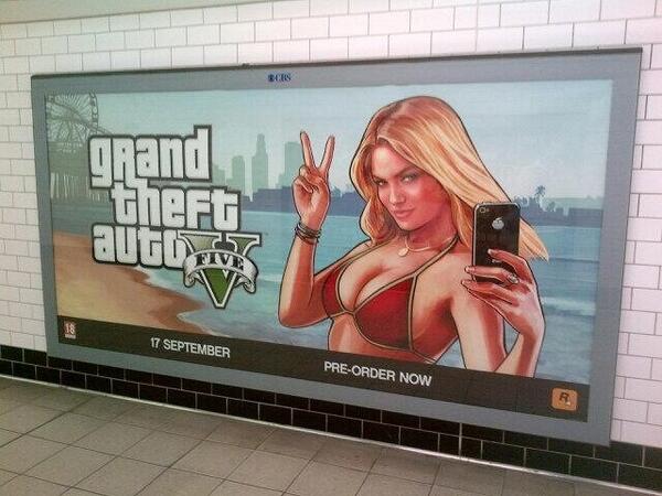 Publicidad de GTA V por el mundo BKuOz12CIAADb6K