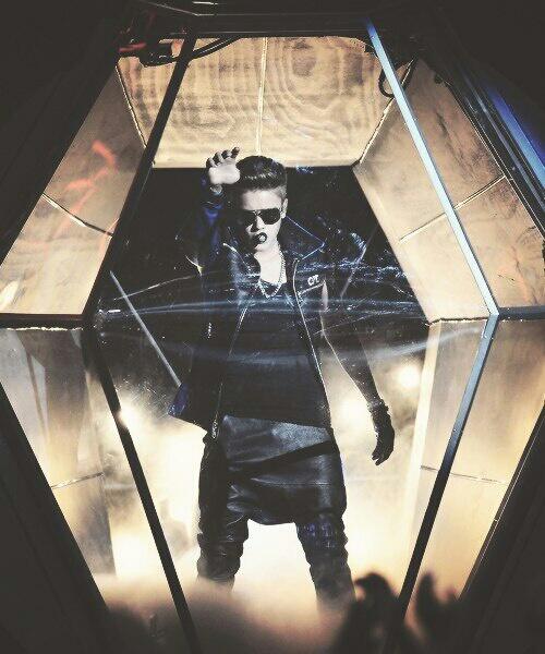 stylnison's tweet image. • «НАГРАДА ЗА ВКЛАД В МУЗЫКАЛЬНУЮ ИНДУСТРИЮ» 
• «ЛУЧШИЙ ПЕВЕЦ» 
• «ЛУЧШИЙ АРТИСТ СОЦИАЛЬНЫХ СЕТЕЙ»