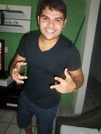 Fc_Fabrishow's tweet photo. Divo lindo *_* @_fabriciosax http://t.co/ipUQ1bz16s