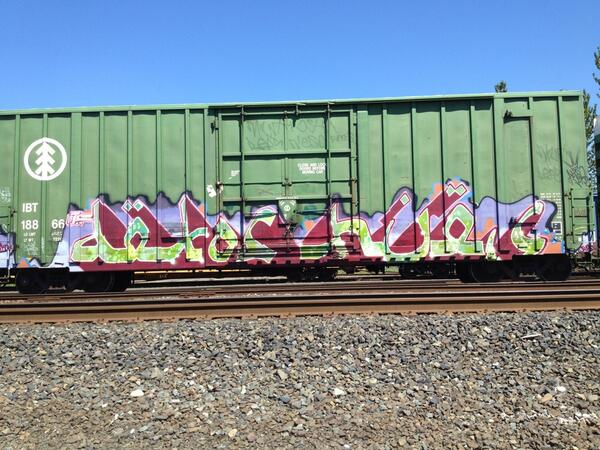 RobotsEatVegans's tweet image. This stretch of train tracks is my favorite gallery. Death From Above 1979 in my ears, hangover fading 
#robotsummer