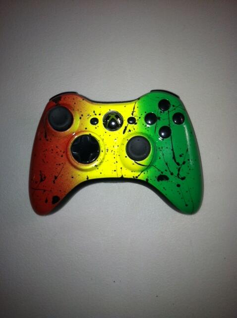 ControllerLogic's tweet image. Sick Rasta Themed Controller Completed Retweet:)