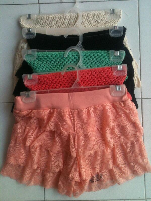 FridaBoutique's tweet photo. Siguen de moda los hirts de encaje!! Que esperas para ir por el tuyo!!! http://t.co/2Cs0RXpbYj