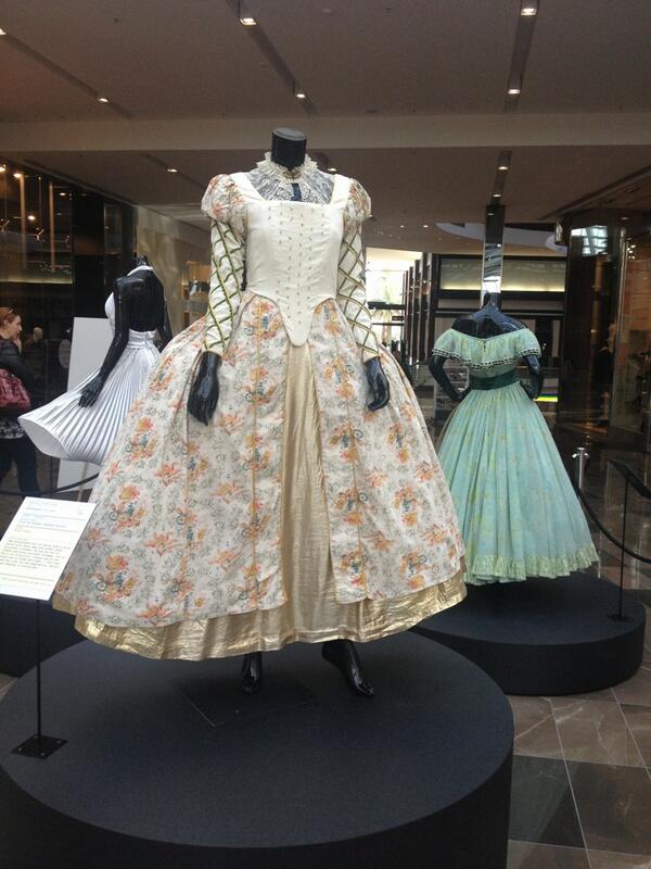 MariaMrk90's tweet photo. Hollywood costume-must see exhibition at the Australian Centre for the moving image(acmi)..:))#visarts13 http://t.co/oq3b1nePa3