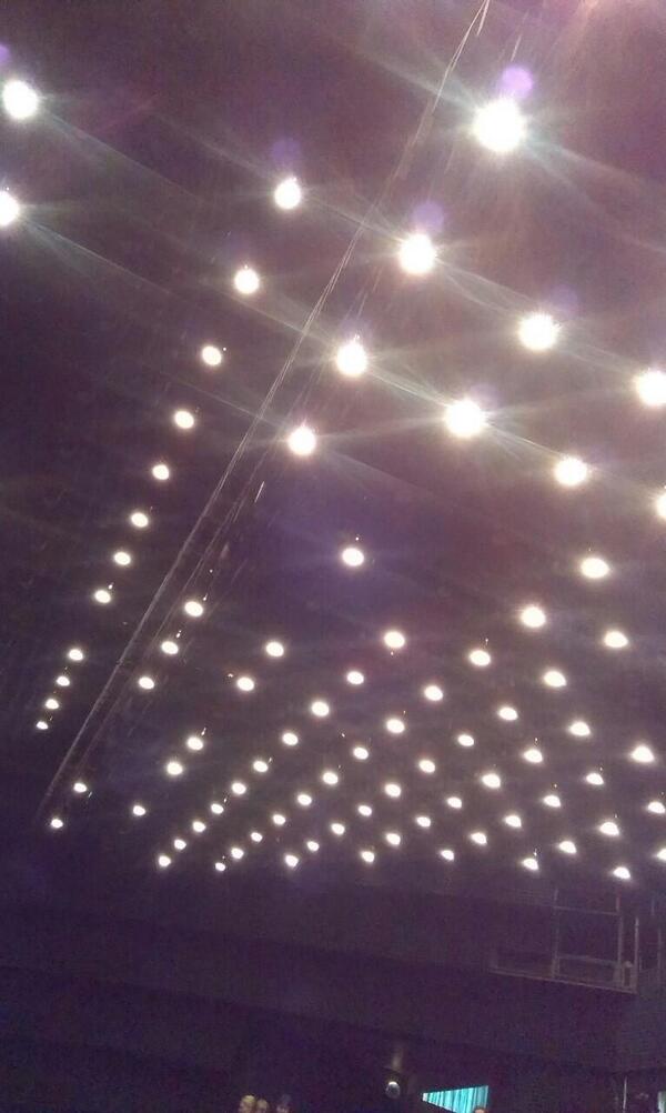 DareToLight's tweet image. Photo blog: Epic array of audience lights at the Prague National Theatre New Stage. bit.ly/18Vkmim