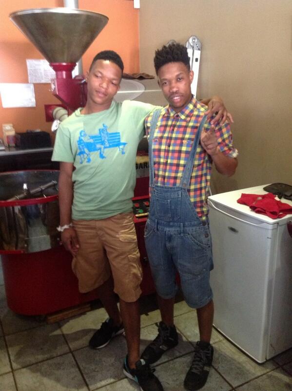 BeanGreenCoffee's tweet photo. Mr nice guy and pour man aka pman http://t.co/GtweY9PBId