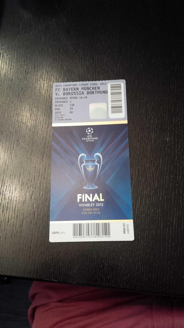 Por favor gente peruana en Londres reportarse por esta vía para ganar estas entradas para la final en Wembley. Suerte