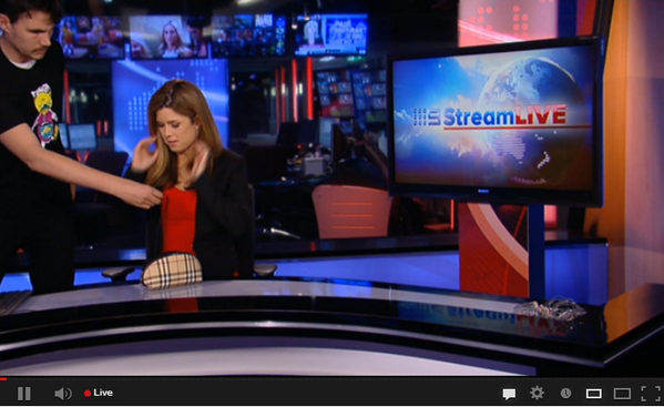 WcaVR's tweet image. #9StreamLIVE @rob_mcknight someone forget to turn streaming off :)