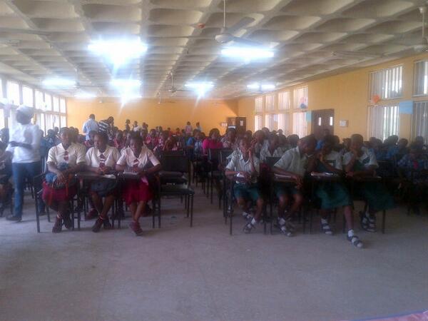 oyebanjo's tweet photo. Thank you very much to my alma mata @JCINLASU for honoring me with the Oyebanjo Okunuga Love Extension Program. http://t.co/57WrjznmBH